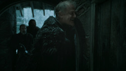 extant_GameOfThrones_6x01-TheRedWoman_4657