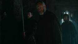 extant_GameOfThrones_6x01-TheRedWoman_4661