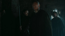 extant_GameOfThrones_6x01-TheRedWoman_4670