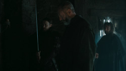 extant_GameOfThrones_6x01-TheRedWoman_4673