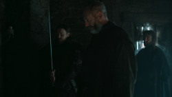 extant_GameOfThrones_6x01-TheRedWoman_4674