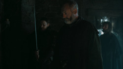 extant_GameOfThrones_6x01-TheRedWoman_4675