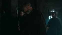 extant_GameOfThrones_6x01-TheRedWoman_4680
