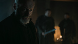 extant_GameOfThrones_6x01-TheRedWoman_4700