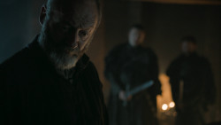 extant_GameOfThrones_6x01-TheRedWoman_4702