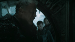 extant_GameOfThrones_6x01-TheRedWoman_4736