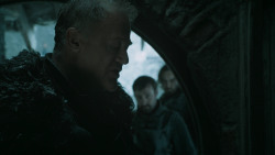 extant_GameOfThrones_6x01-TheRedWoman_4738