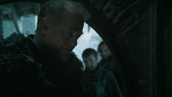 extant_GameOfThrones_6x01-TheRedWoman_4756