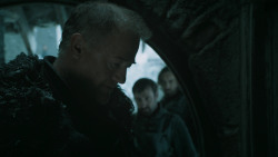 extant_GameOfThrones_6x01-TheRedWoman_4757