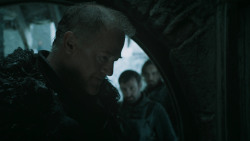 extant_GameOfThrones_6x01-TheRedWoman_4761