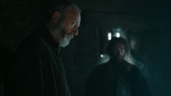 extant_GameOfThrones_6x01-TheRedWoman_4820