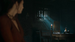 extant_GameOfThrones_6x01-TheRedWoman_4866