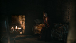 extant_GameOfThrones_6x01-TheRedWoman_4874
