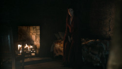 extant_GameOfThrones_6x01-TheRedWoman_4876
