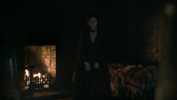 extant_GameOfThrones_6x01-TheRedWoman_4880