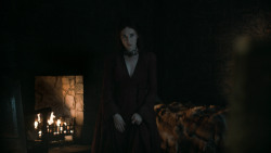 extant_GameOfThrones_6x01-TheRedWoman_4884