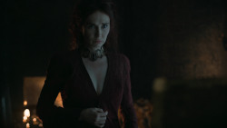 extant_GameOfThrones_6x01-TheRedWoman_4924