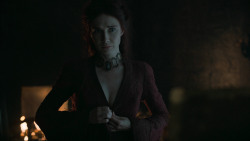 extant_GameOfThrones_6x01-TheRedWoman_4934