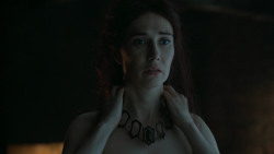 extant_GameOfThrones_6x01-TheRedWoman_4992