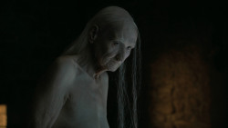 extant_GameOfThrones_6x01-TheRedWoman_5028