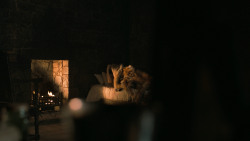 extant_GameOfThrones_6x01-TheRedWoman_5120