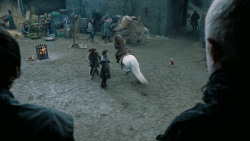 extant_GameOfThrones_6x02-Home_0141