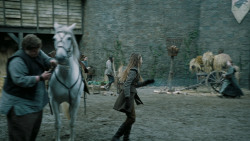 extant_GameOfThrones_6x02-Home_0171