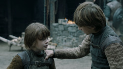 extant_GameOfThrones_6x02-Home_0214