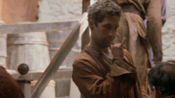 extant_GameOfThrones_6x02-Home_1081