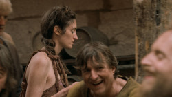 extant_GameOfThrones_6x02-Home_1084