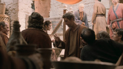 extant_GameOfThrones_6x02-Home_1090