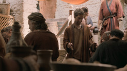 extant_GameOfThrones_6x02-Home_1093