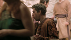 extant_GameOfThrones_6x02-Home_1098
