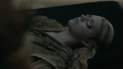 extant_GameOfThrones_6x02-Home_1358