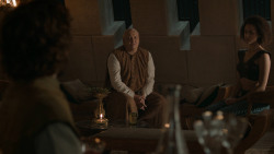 extant_GameOfThrones_6x02-Home_2107