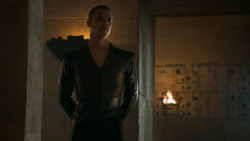 extant_GameOfThrones_6x02-Home_2117