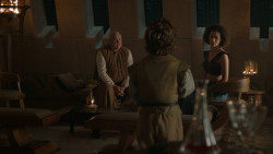 extant_GameOfThrones_6x02-Home_2288