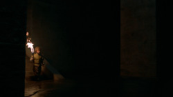 extant_GameOfThrones_6x02-Home_2376