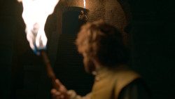 extant_GameOfThrones_6x02-Home_2425
