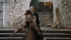 extant_GameOfThrones_6x02-Home_2799