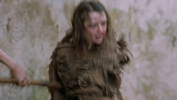 extant_GameOfThrones_6x02-Home_2800