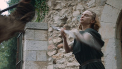 extant_GameOfThrones_6x02-Home_2818