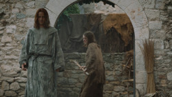 extant_GameOfThrones_6x02-Home_2936
