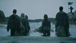 extant_GameOfThrones_6x02-Home_4555
