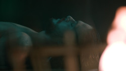 extant_GameOfThrones_6x02-Home_5178