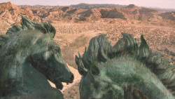 extant_GameOfThrones_6x03-Oathbreaker_1850