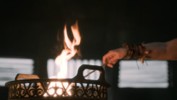 extant_GameOfThrones_6x03-Oathbreaker_1914