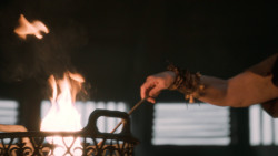 extant_GameOfThrones_6x03-Oathbreaker_1915