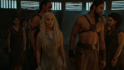 extant_GameOfThrones_6x03-Oathbreaker_1941