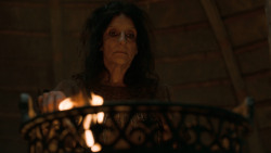 extant_GameOfThrones_6x03-Oathbreaker_2005